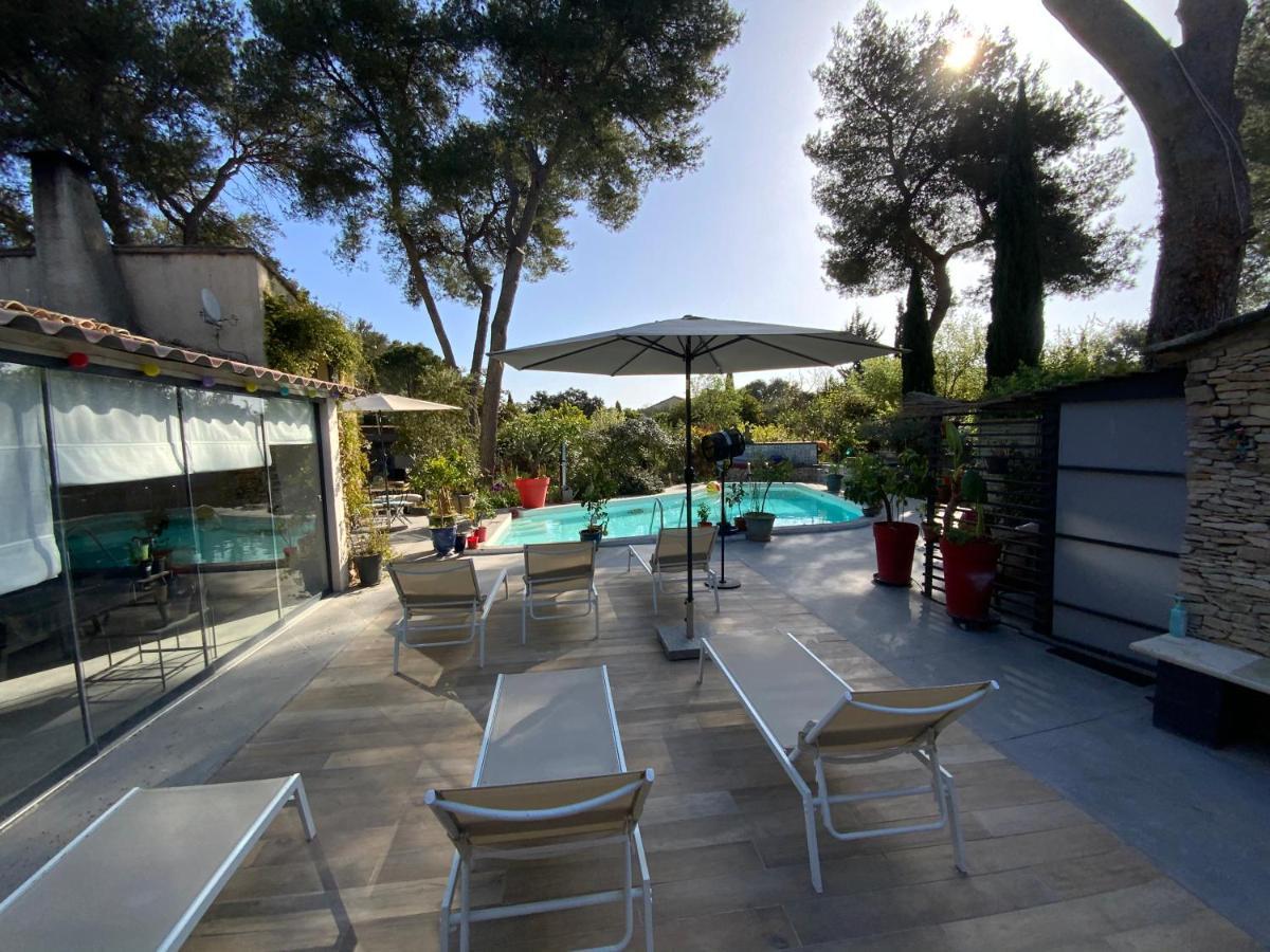 Inn 4 Bears Nîmes Exteriér fotografie