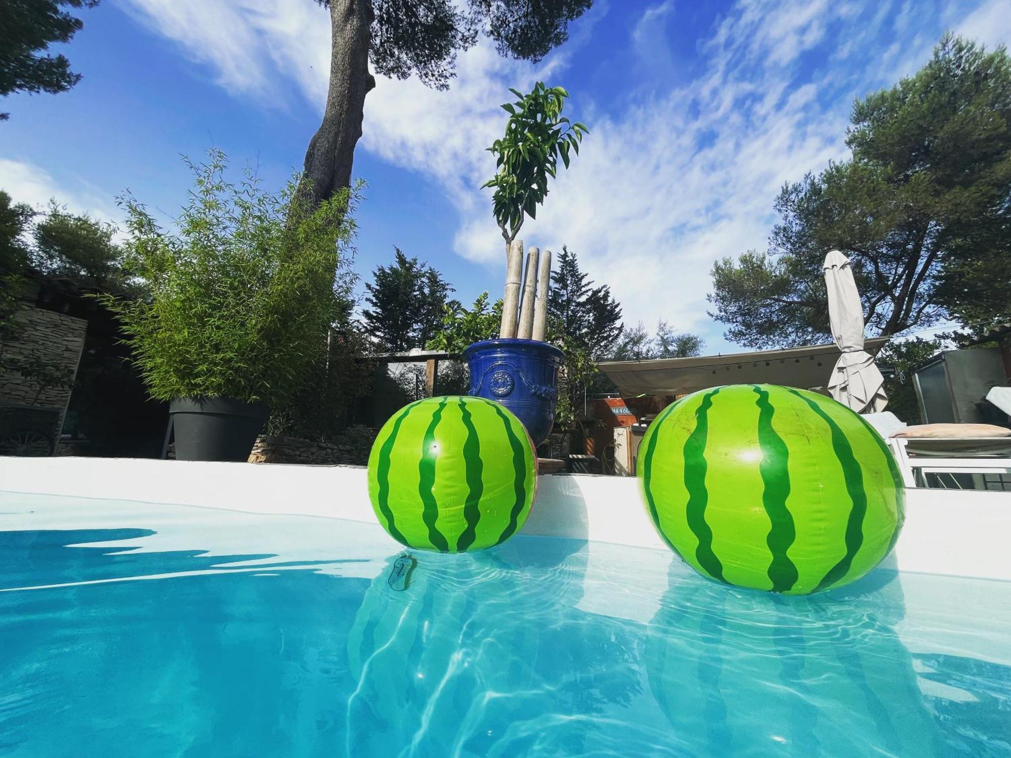 Inn 4 Bears Nîmes Exteriér fotografie