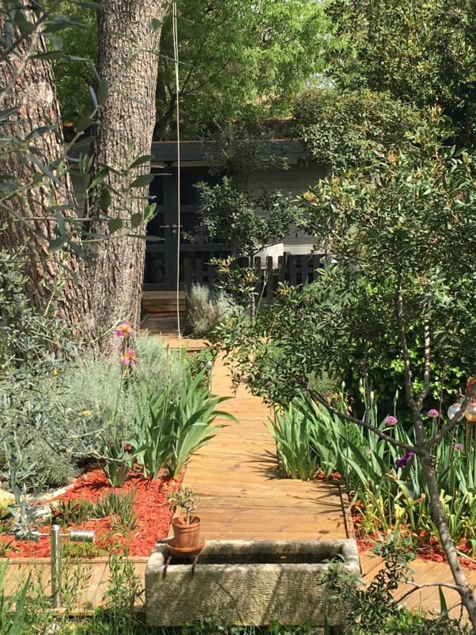 Inn 4 Bears Nîmes Exteriér fotografie
